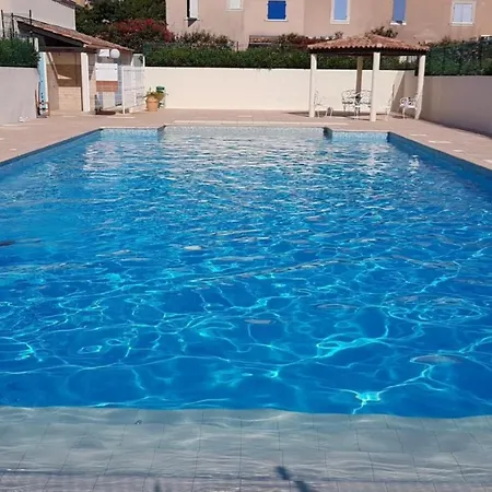 Bright Duplex With Pool And Terrace *